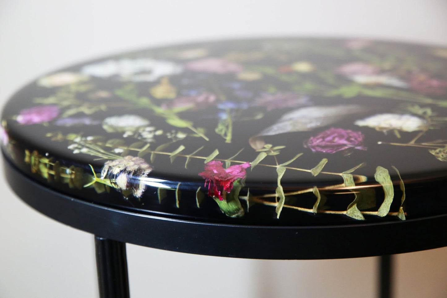 Botanical Resin Table "Forever 18 No11" by Serge Holenko 18" Round, 24"H - ThePopUp Art Gallery