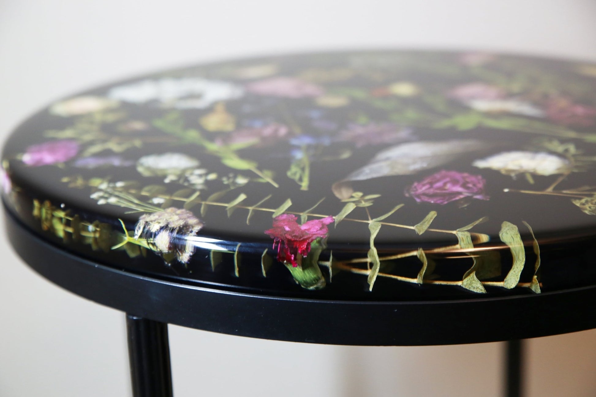 Botanical Resin Table "Forever 18 No11" by Serge Holenko 18" Round, 24"H - ThePopUp Art Gallery